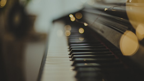P-125 Digital Piano · 88 Weighted Keys